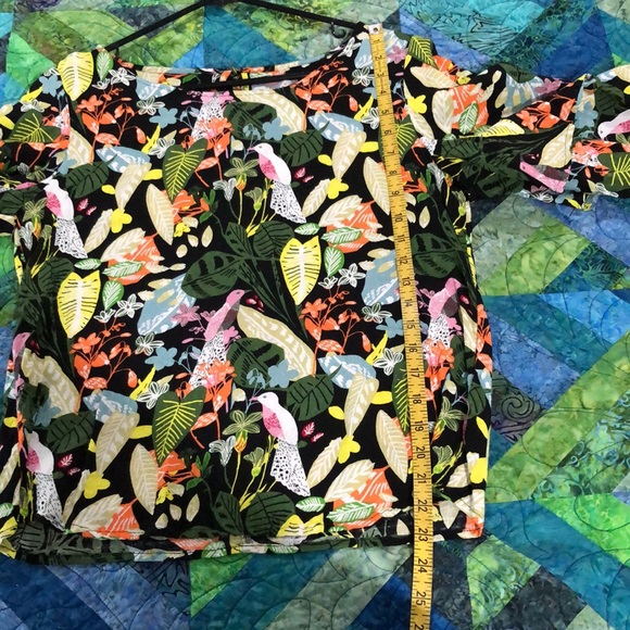 Viscose Bird Top Ruffle Sleeves Print Pattern Soft Jungle Leaves - Picture 8 of 8